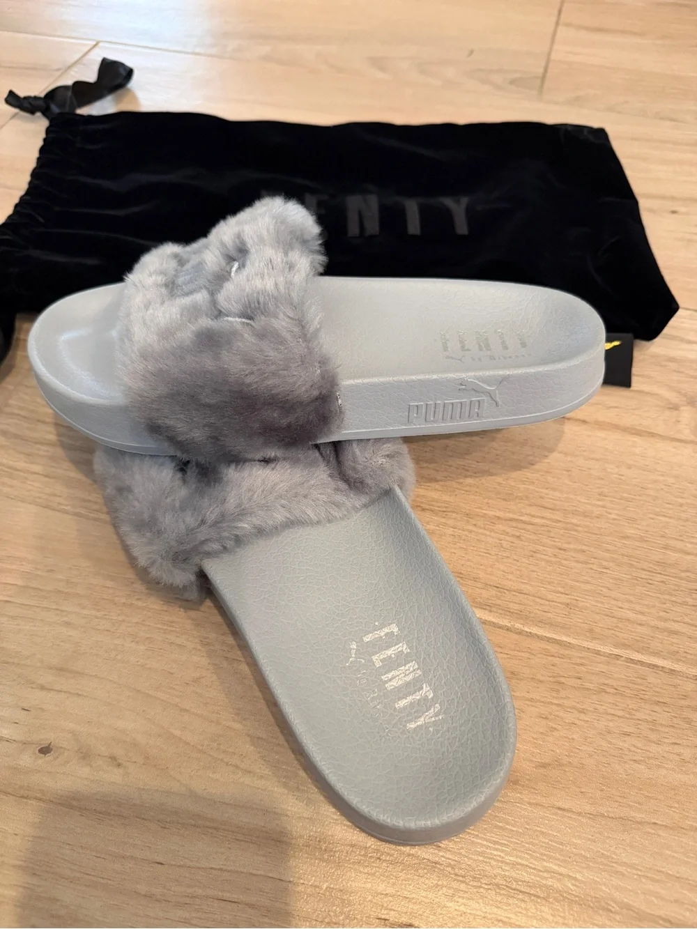 FENTY x PUMA Rihanna Gray Fur Slides US 6.5